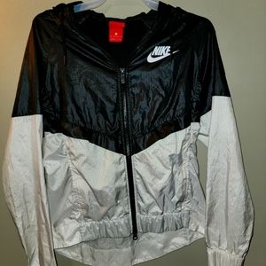 Nike Windbraker Womens Size XS